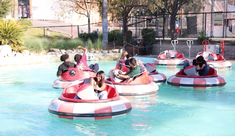 The Class Of 2026 gets away at MB2 Entertainment: Senior Getaway